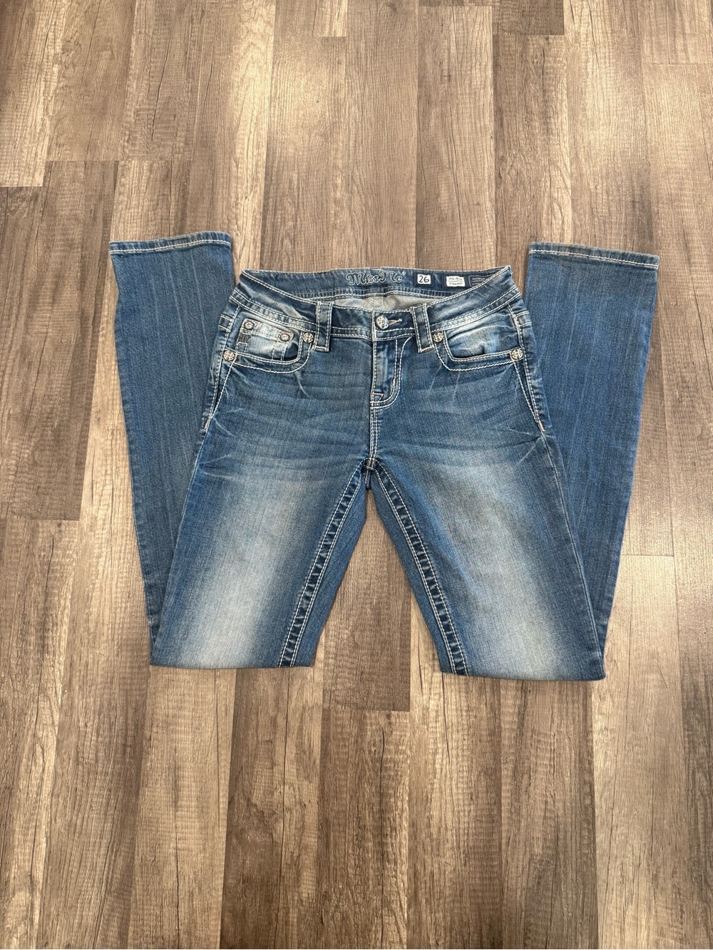 Miss Me Women's Mid Rise Straight Faded Blue Jeans